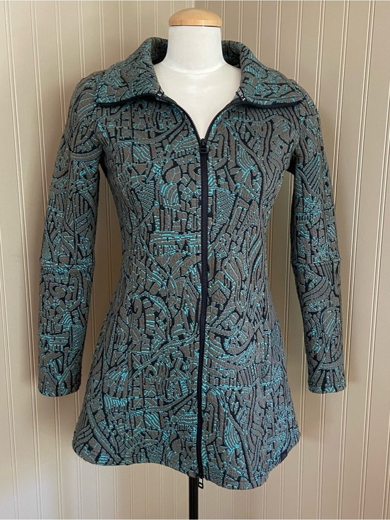 Tonia DeBellis Jackets & Blazers - Tonia DeBellis Textured Jacket in Black and Aqua Blue Women’s Size Small